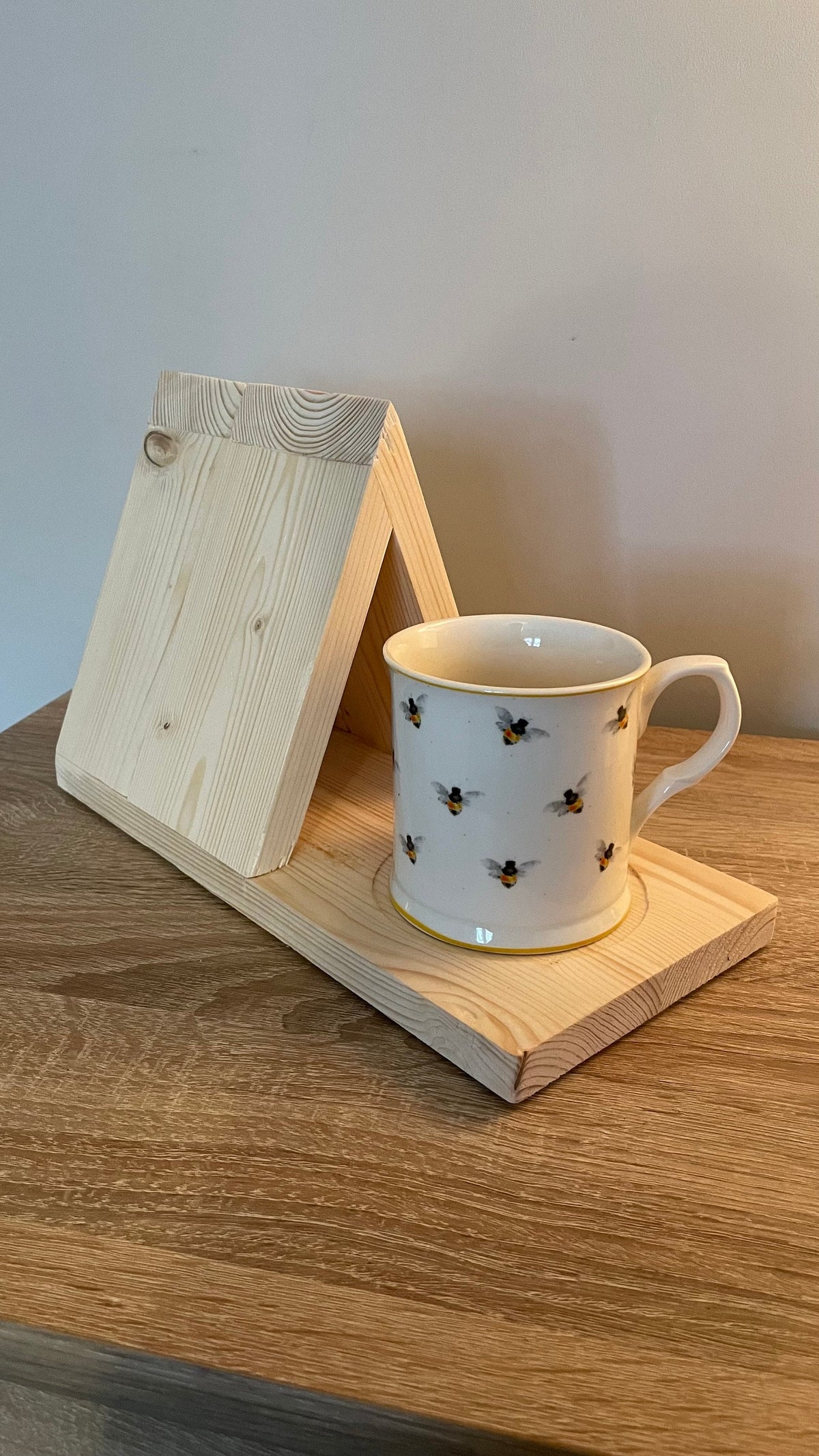 Bedside Book Stand with Cup Holder