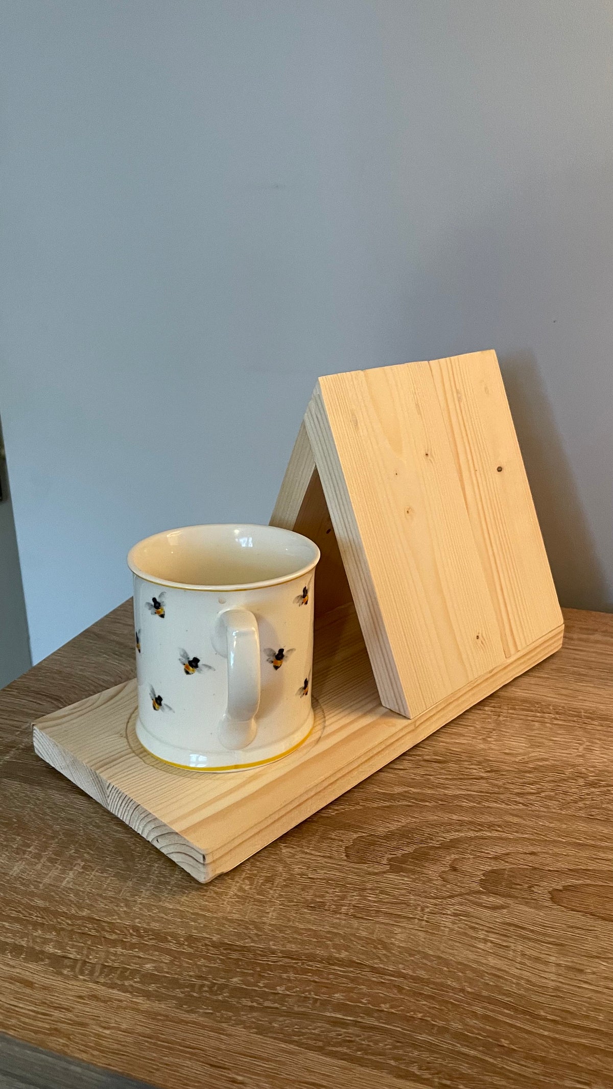 Bedside Book Stand with Cup Holder